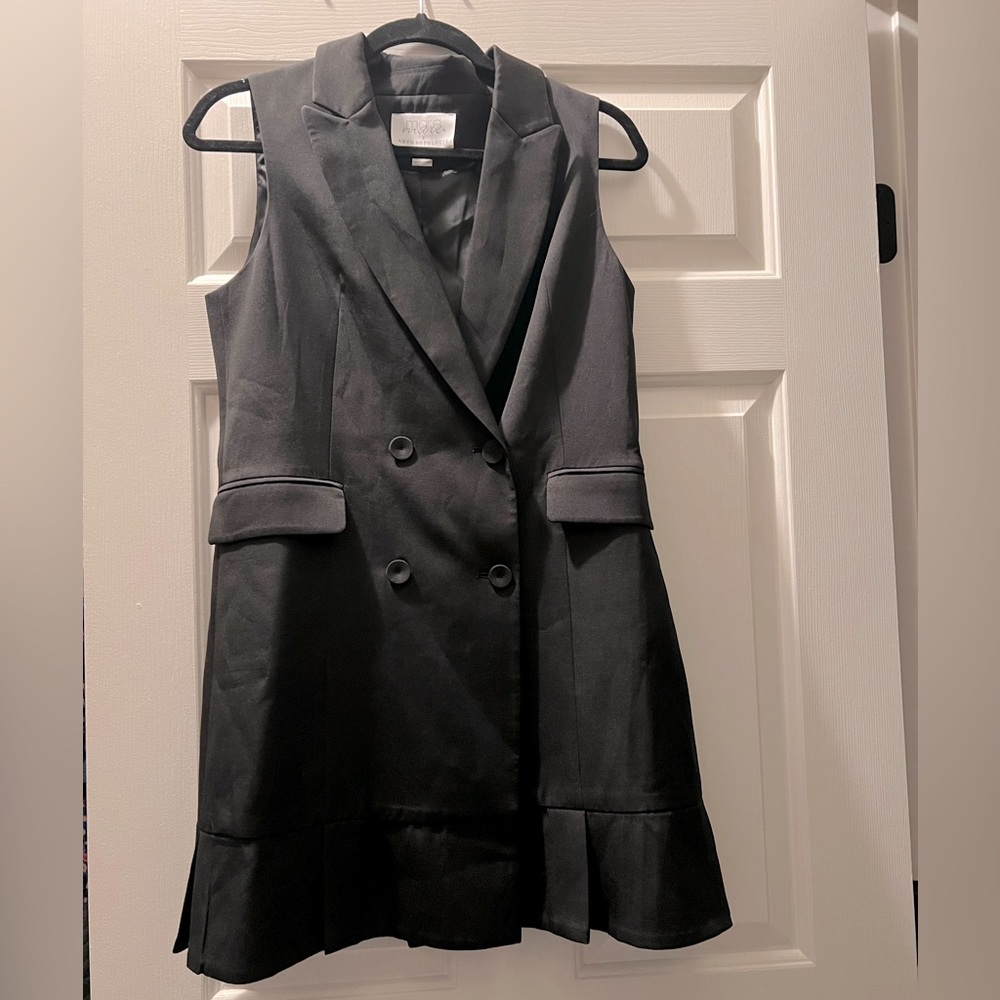 NWOT Anthropologie Black Blazer Mini Dress.  Size MD.